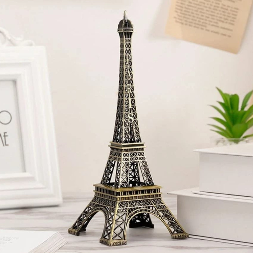 World Famous Metal Eiffel Tower Statue – Vintage Paris Showpiece (Pack of 1)