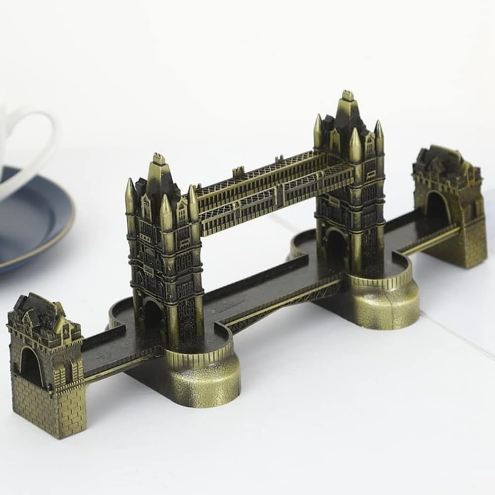 World Famous Metal London Tower Bridge Statue (Pack of 1)