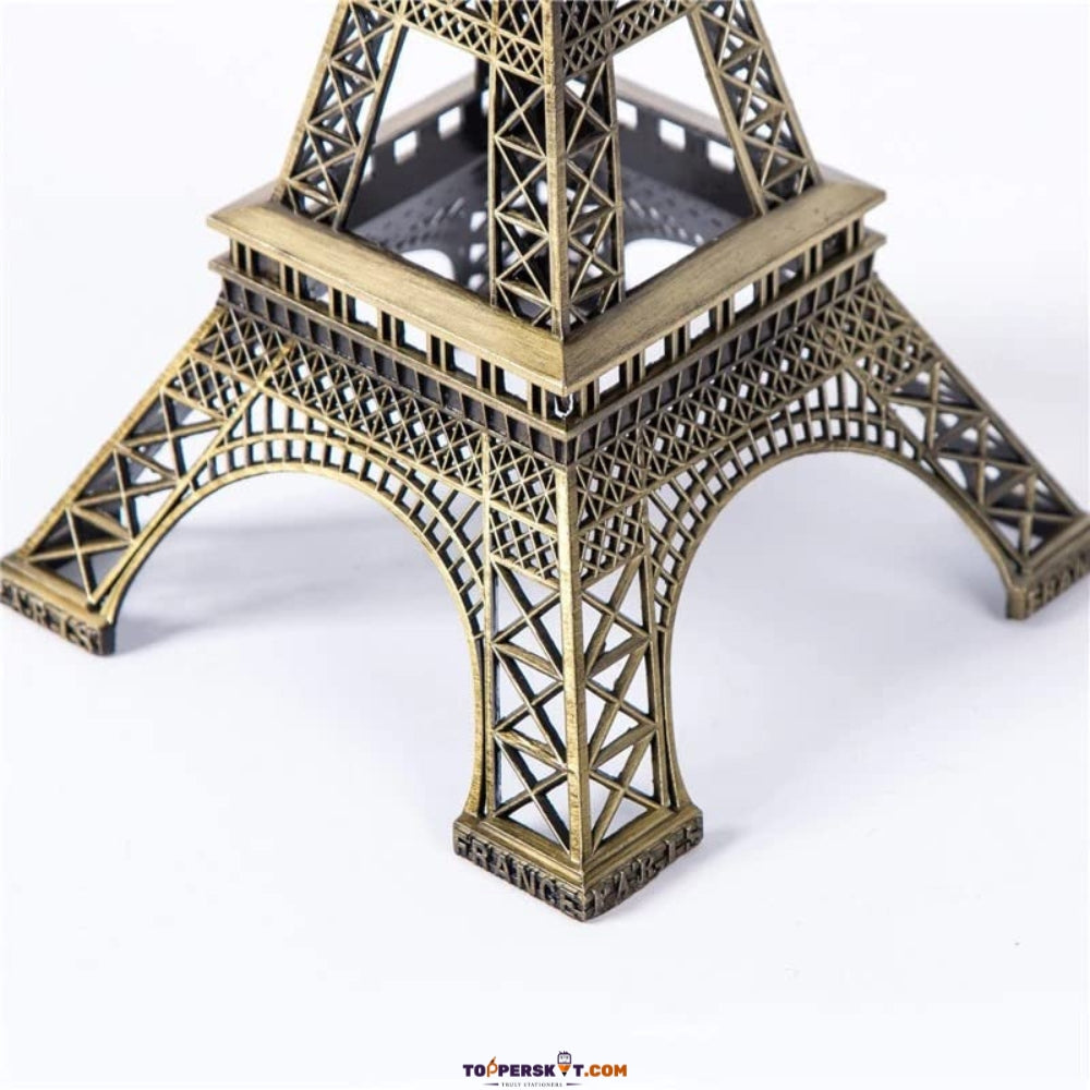 World Famous Metal Eiffel Tower Statue – Vintage Paris Showpiece (Pack of 1)