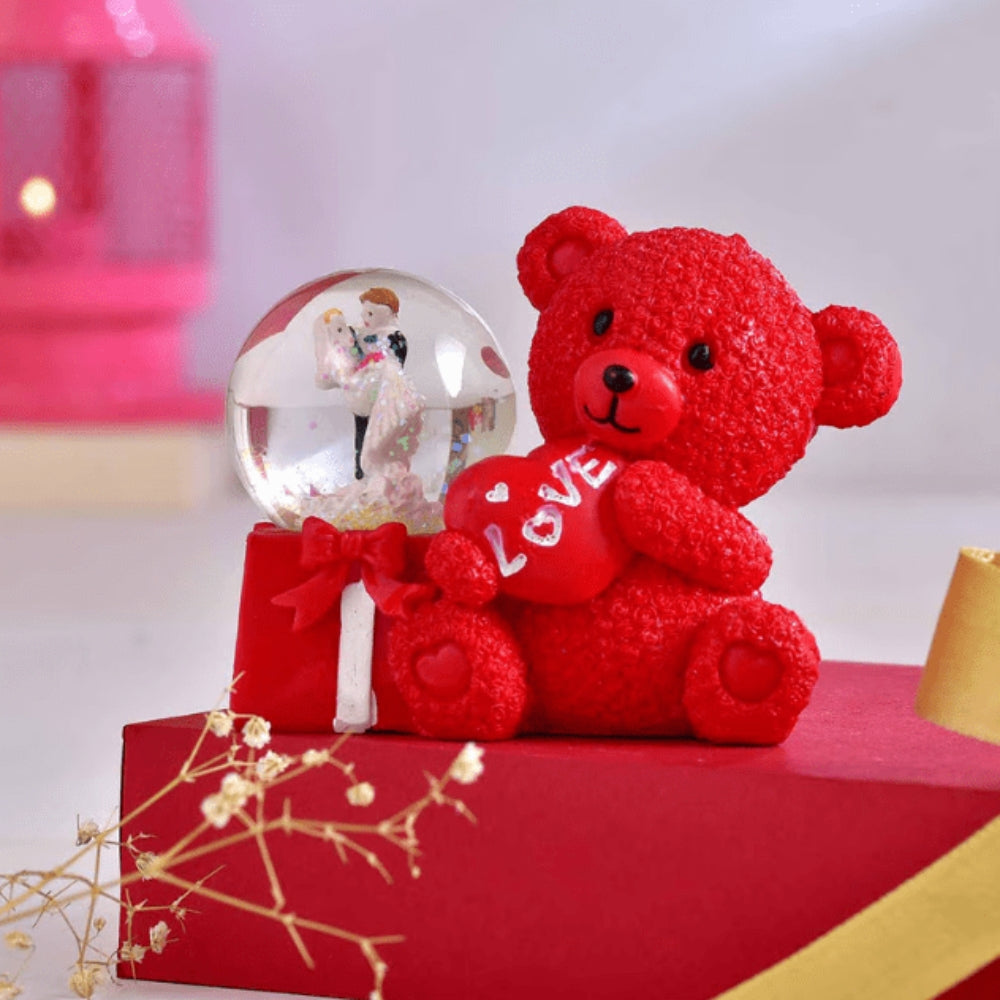 Valentine Romantic Love Couple Showpiece with LED Light & Glass Dome (Pack of 1)