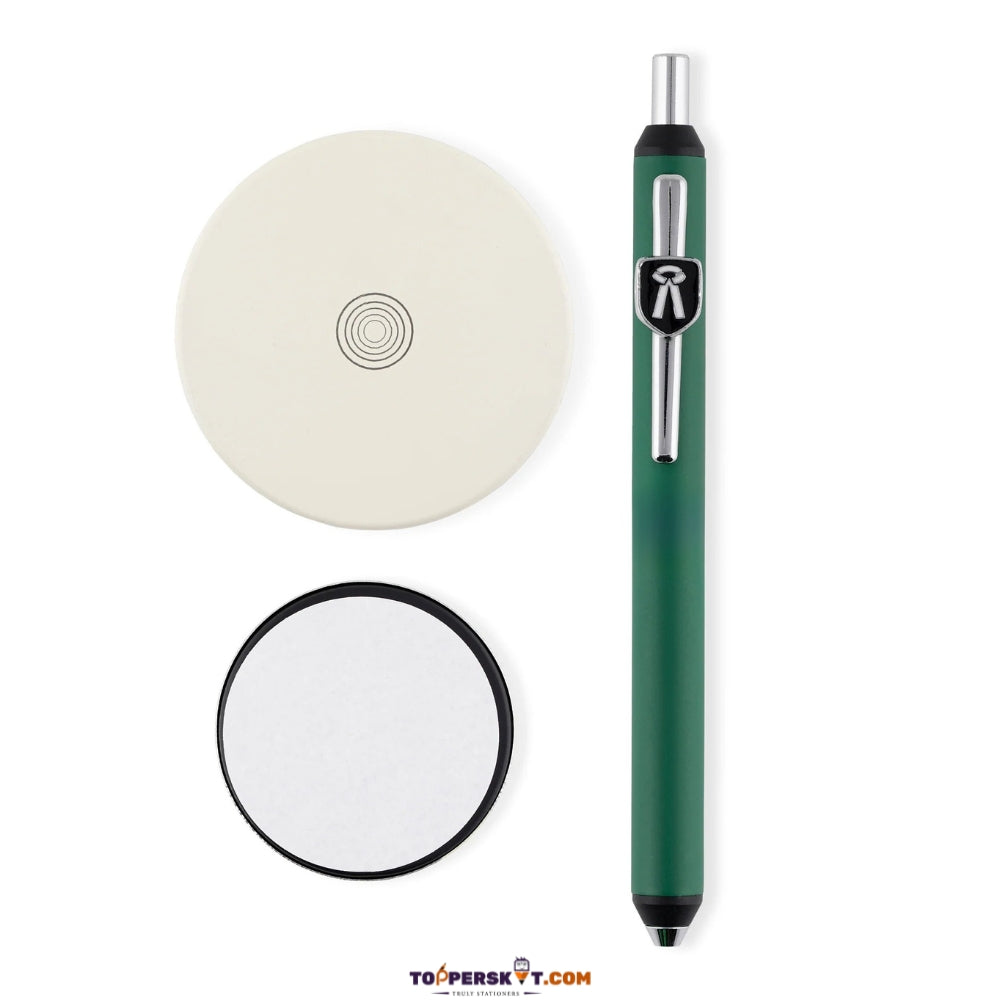 Hector Advocate Magnetic Pen Stand – Assorted Body Colors  (Pack of 1)